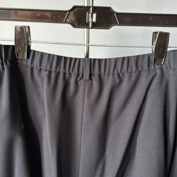 Essential midi skirt - Picture 3 of 3